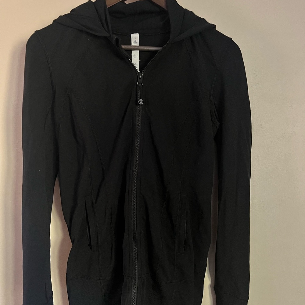 Lululemon zip up jacket size 8